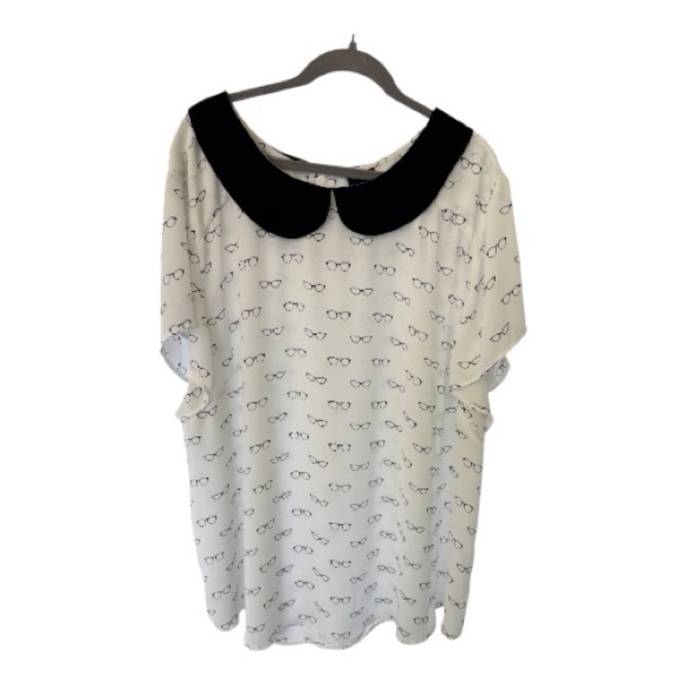 Torrid Size 5 Black & White Glasses Print Peter Pan Collar Blouse